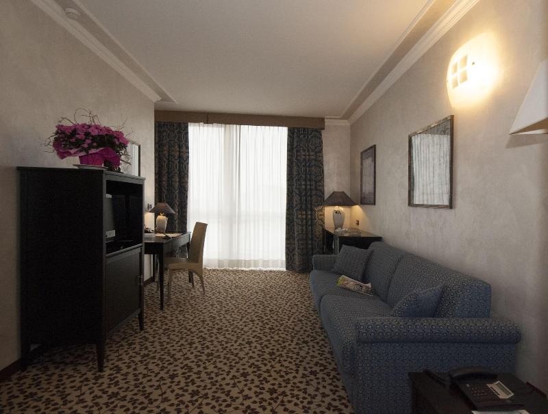 Brindor Hotel - Lobi