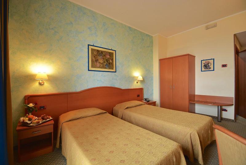 Brindor Hotel - Oda