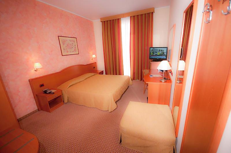 Brindor Hotel - Oda