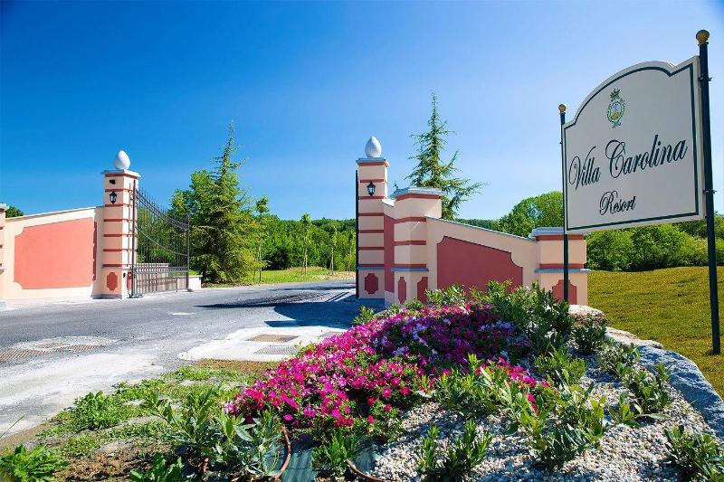 Villa Carolina Resort - Genel