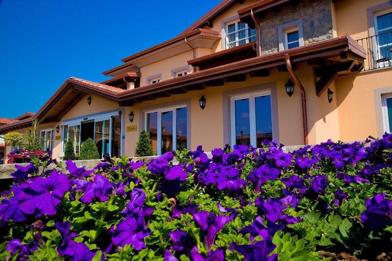 Villa Carolina Resort - Genel