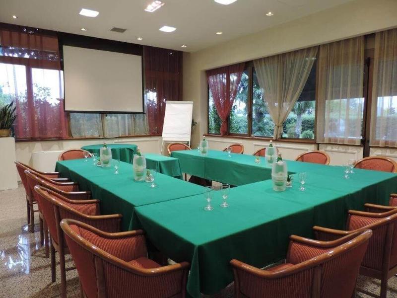 Hotel Ristorante Gama - Toplantı