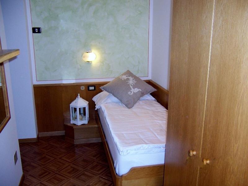 Alpen Hotel Rabbi - Oda