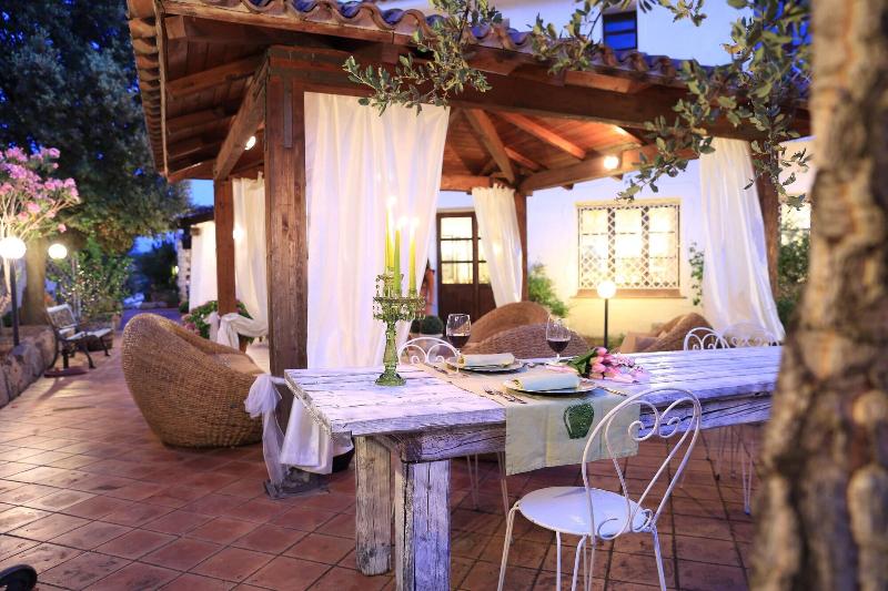 Hotel Ristorante S'Astore - Teras