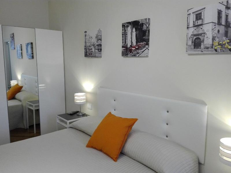 B&B Residenza Piazza Moro - Genel