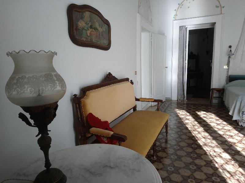 Le Foglie Di Acanto - Oda