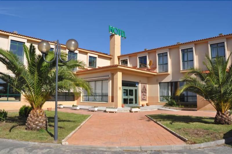 Hotel Alonso De Monroy - Genel