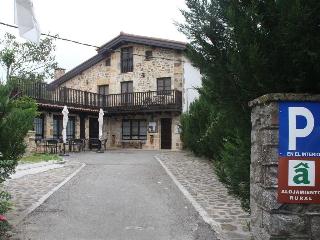 Posada Y Apartamentos Trebuesto De Guriezo