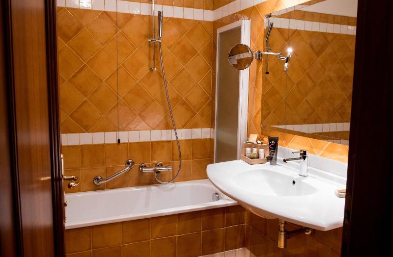 Santo Stefano Spa Relais - Oda