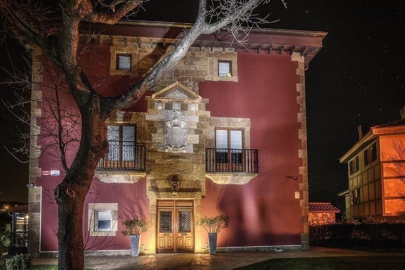 Hotel Palacio Muñatones - Genel