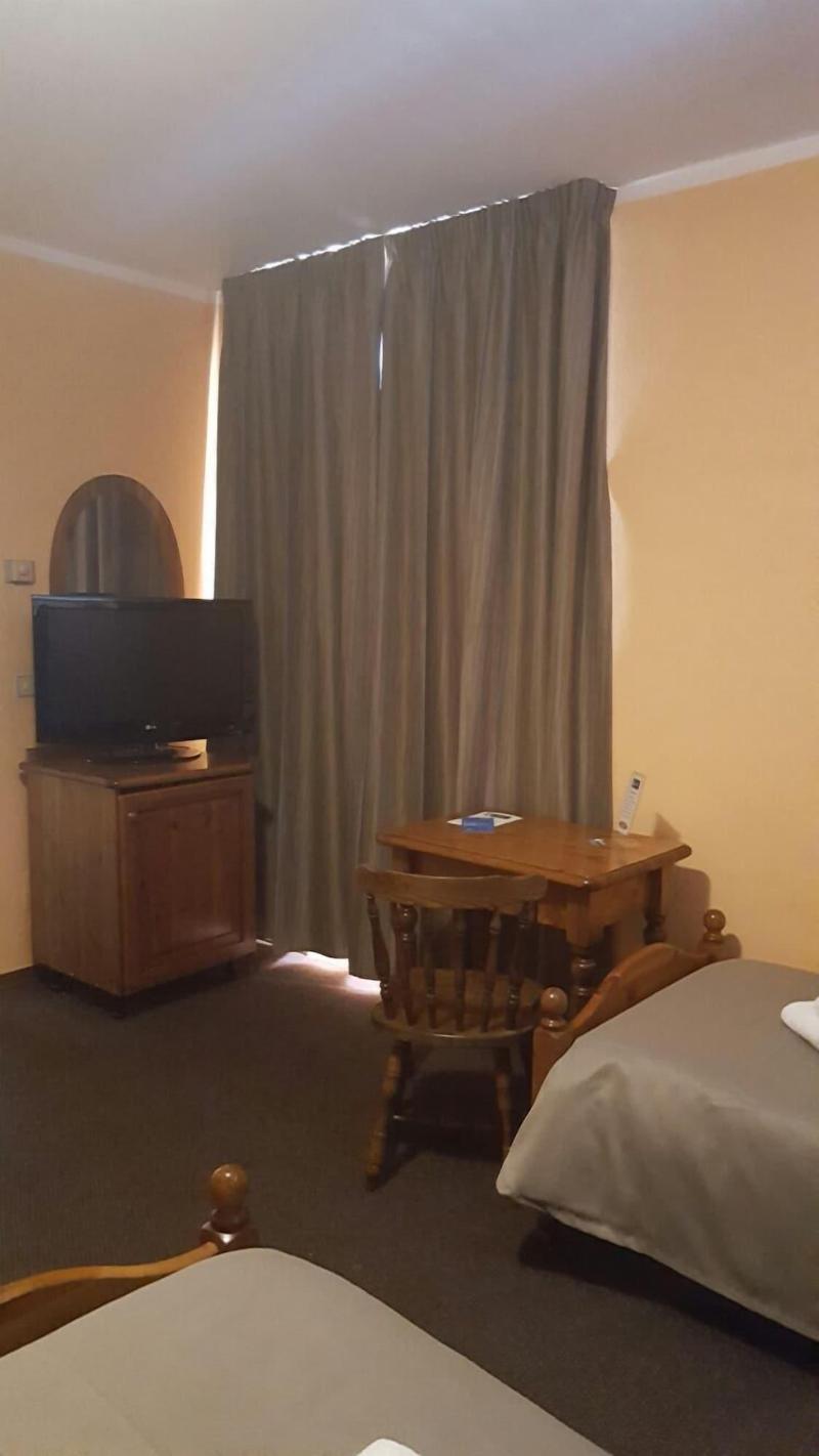 Hotel Calaluna - Oda