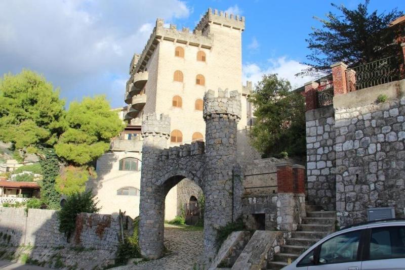 Hotel Castello Di Giuliano - Genel