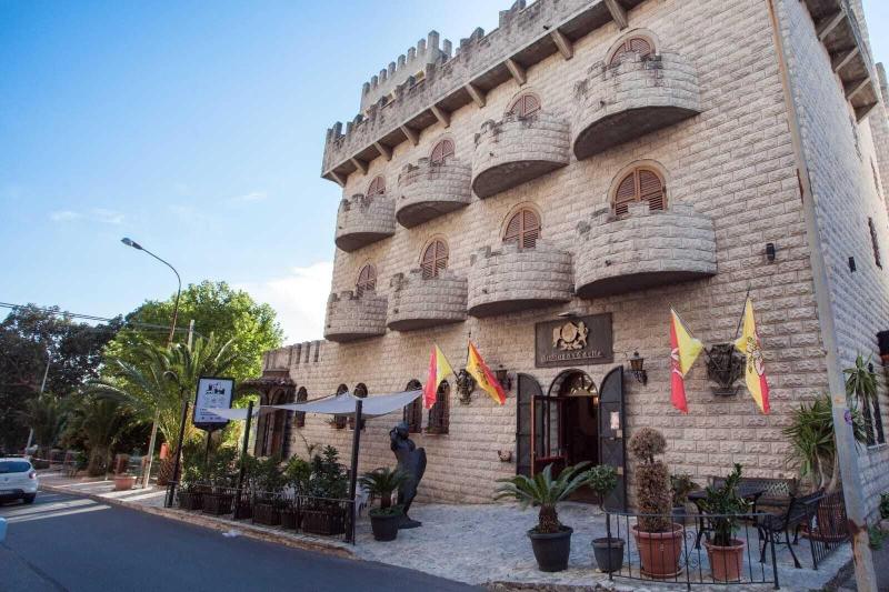 Hotel Castello Di Giuliano - Genel