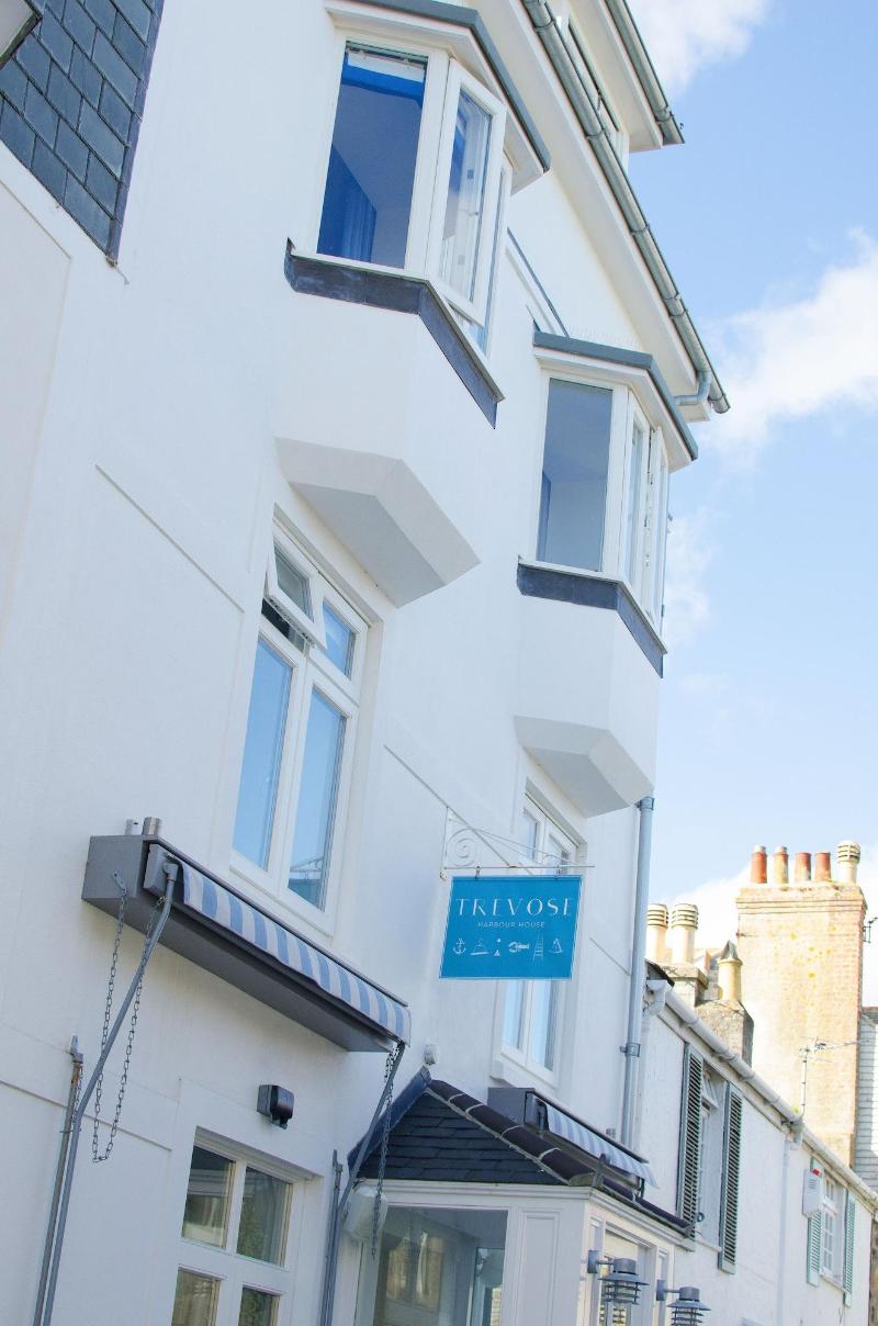 Trevose Harbour House - Genel