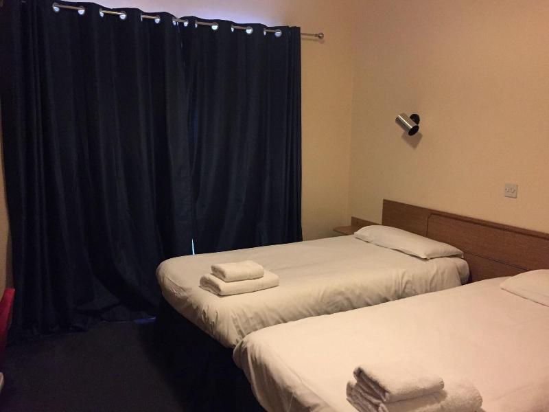 Abbey Hotel & Conference Centre - Oda