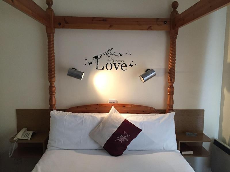 Abbey Hotel & Conference Centre - Oda