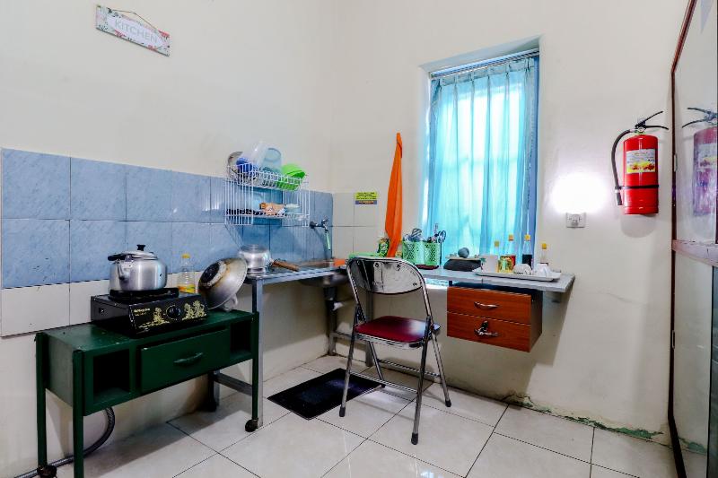 Bahagia Sederhana Homestay by ZUZU - Lobi