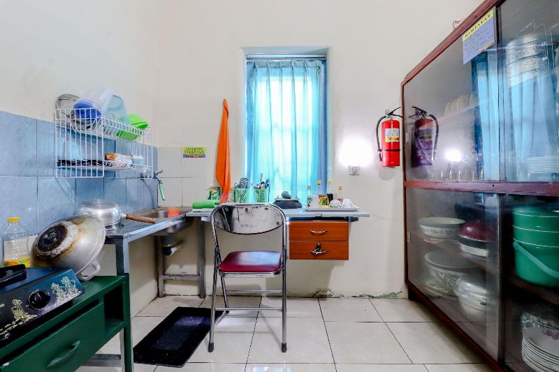 Bahagia Sederhana Homestay by ZUZU - Genel