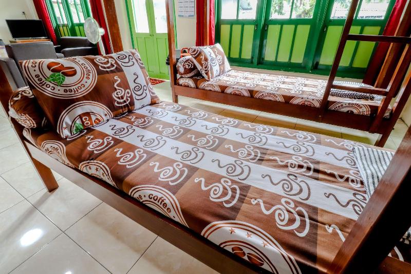 Bahagia Sederhana Homestay by ZUZU - Oda