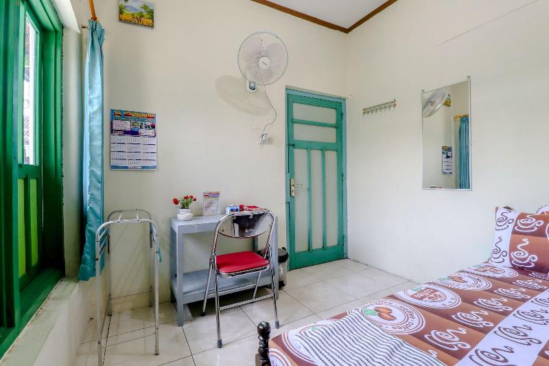 Bahagia Sederhana Homestay by ZUZU - Oda