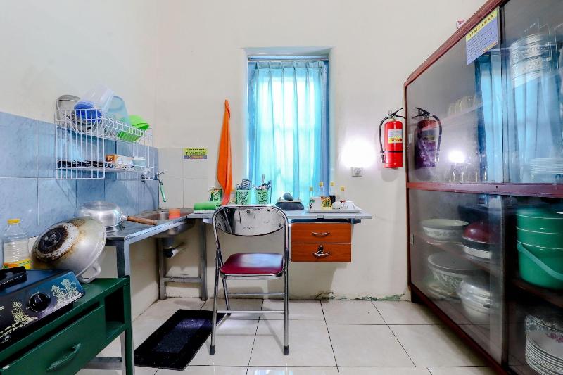 Bahagia Sederhana Homestay by ZUZU - Restoran