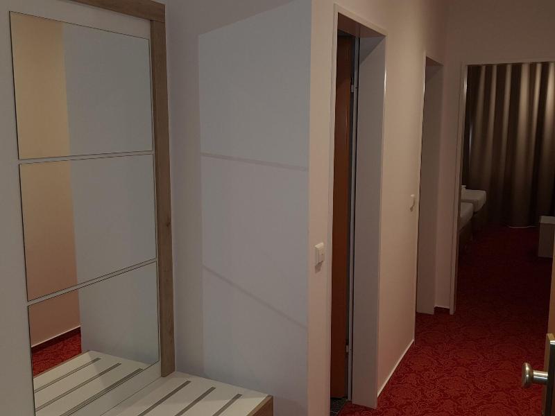 Confour Hotel - Oda