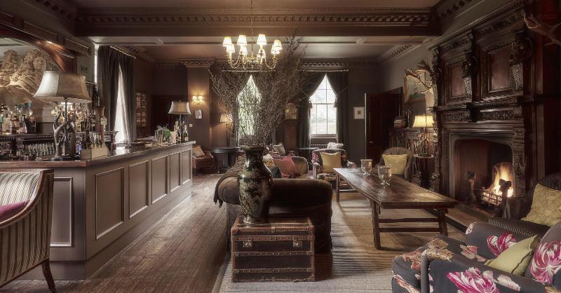 The Elms Hotel And Spa - Bar