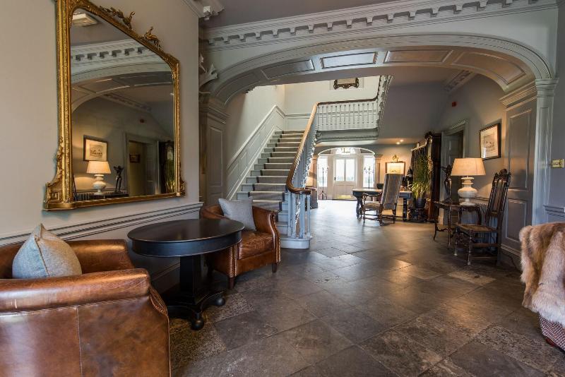 The Elms Hotel And Spa - Lobi