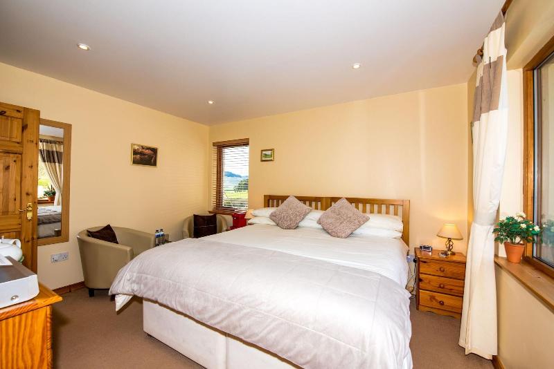 Tigh an Each B&B & Laggan Glamping - Oda