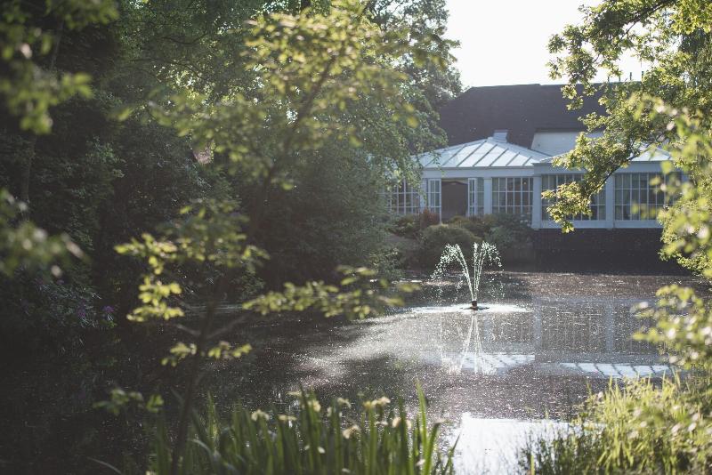 Mere Court Hotel - Genel