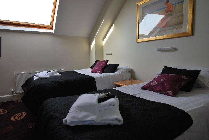 Bailey Ground Hotel - Oda