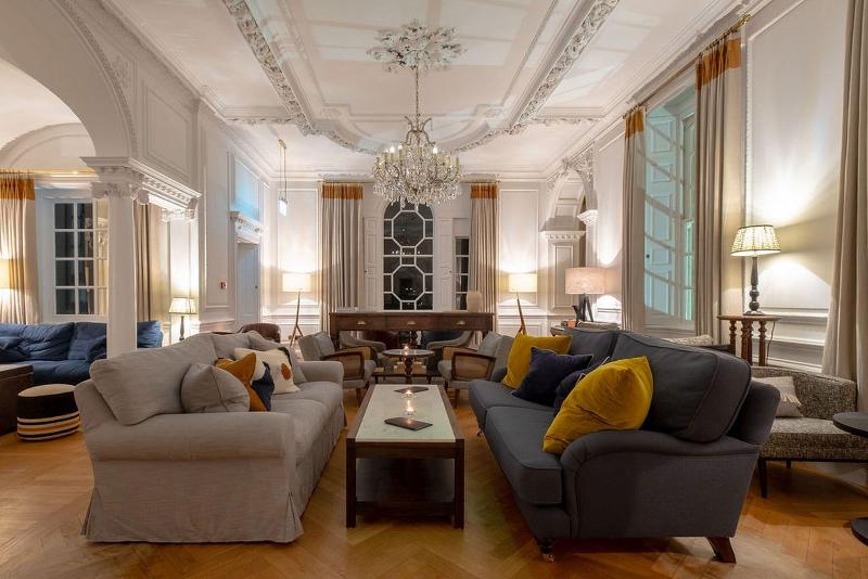 Fowey Hall - Lobi