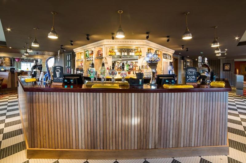 Red Squirrel, Stevenston by Marston's Inns - Bar