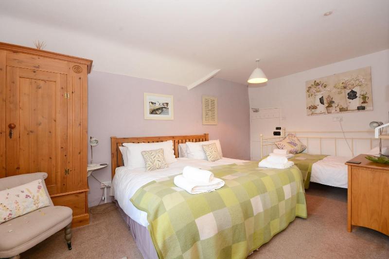 Hawthorn Farm Guest House - Genel