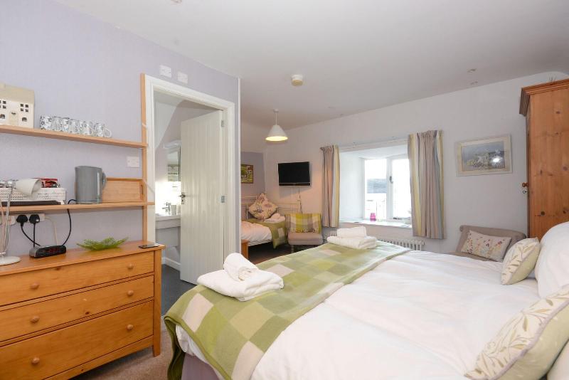 Hawthorn Farm Guest House - Genel