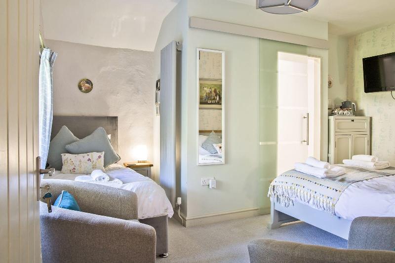 Hawthorn Farm Guest House - Oda