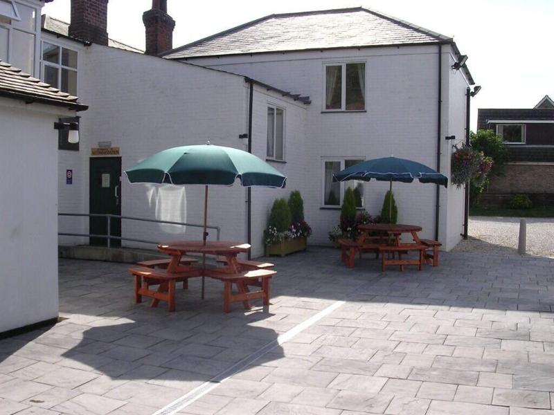 Thornton Hunt Inn - Genel