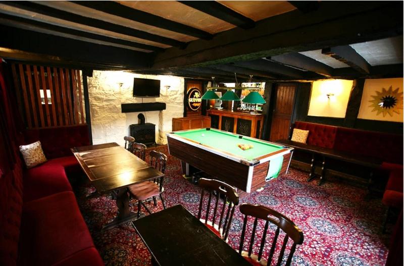 The Mount Inn - Lobi