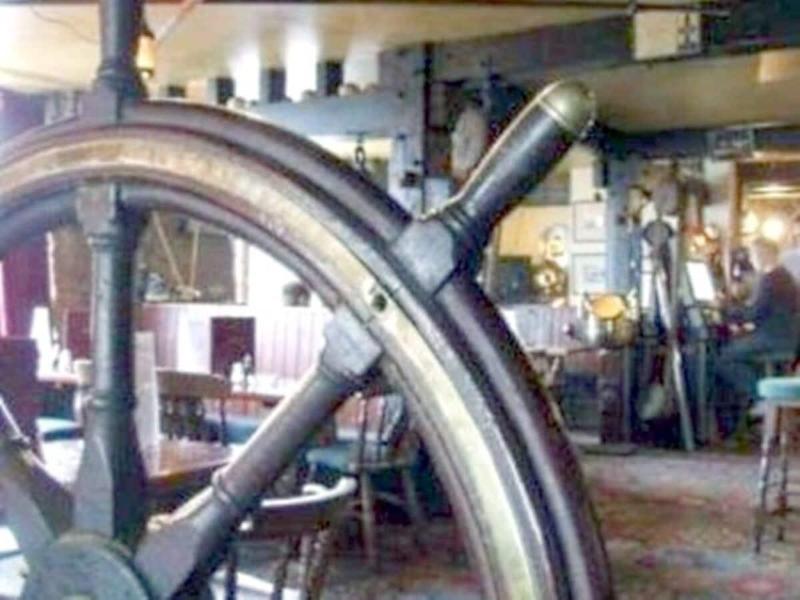 Dolphin Tavern - Genel