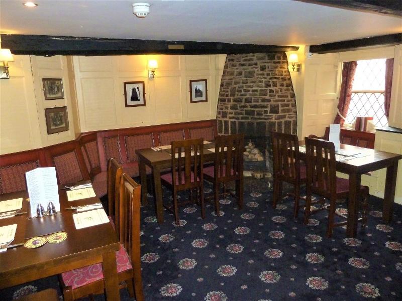 Black Lion Hotel - Genel