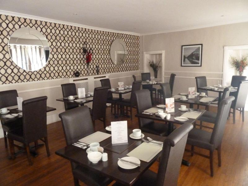 Black Lion Hotel - Restoran