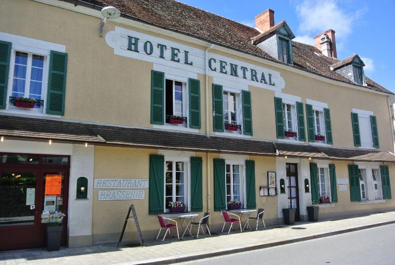 Hôtel Restaurant Le Central - Genel