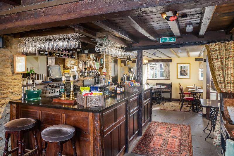 The Royal Oak Inn - Restoran