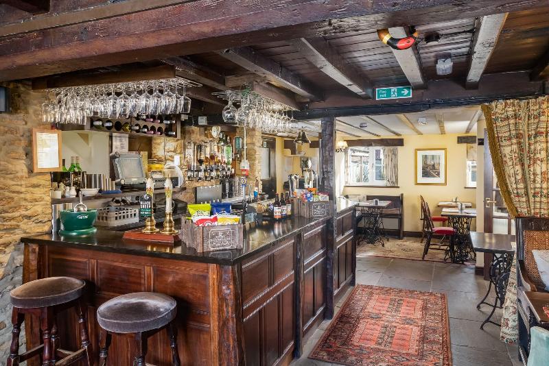 The Royal Oak Inn - Restoran