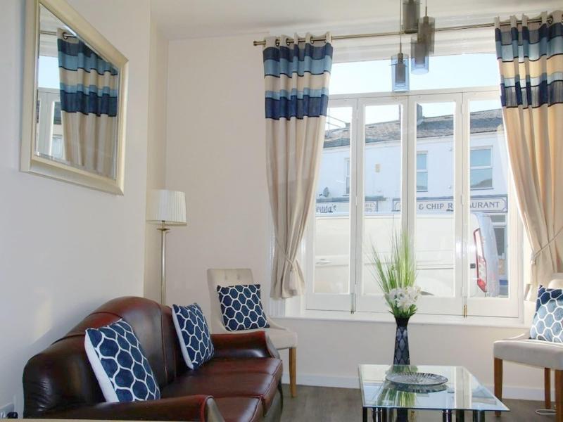 Royal Ashton Hotel - Lobi