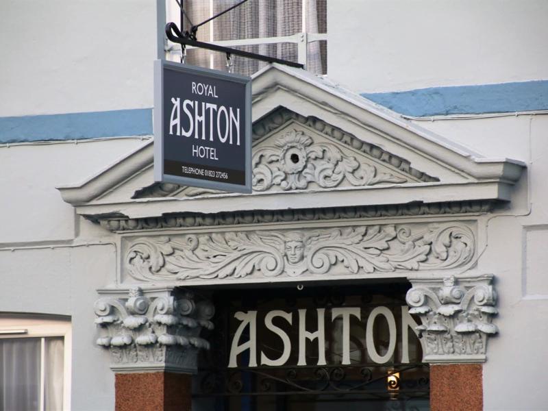 Royal Ashton Hotel - Genel