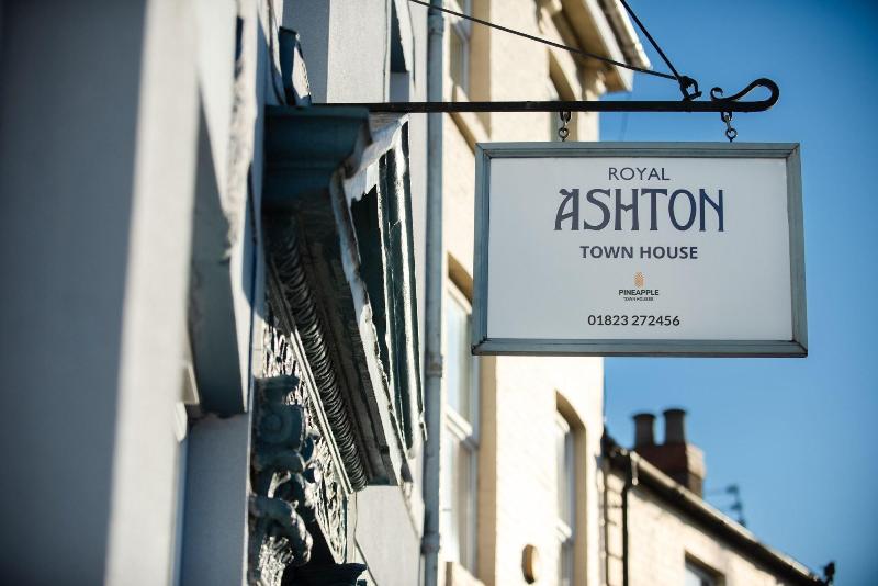 Royal Ashton Hotel - Genel