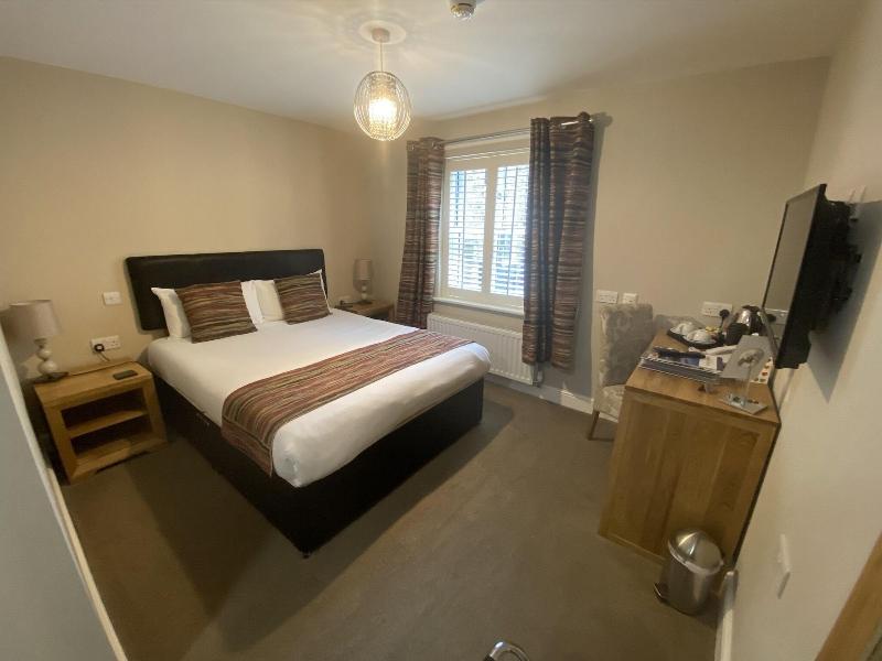 The Three Horseshoes Hotel - Genel