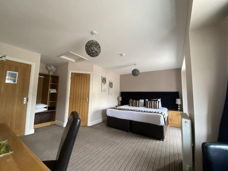 The Three Horseshoes Hotel - Oda