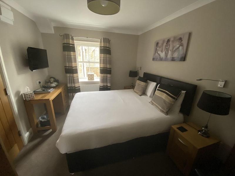 The Three Horseshoes Hotel - Oda